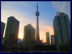 Sunset at the Harbourfront 011